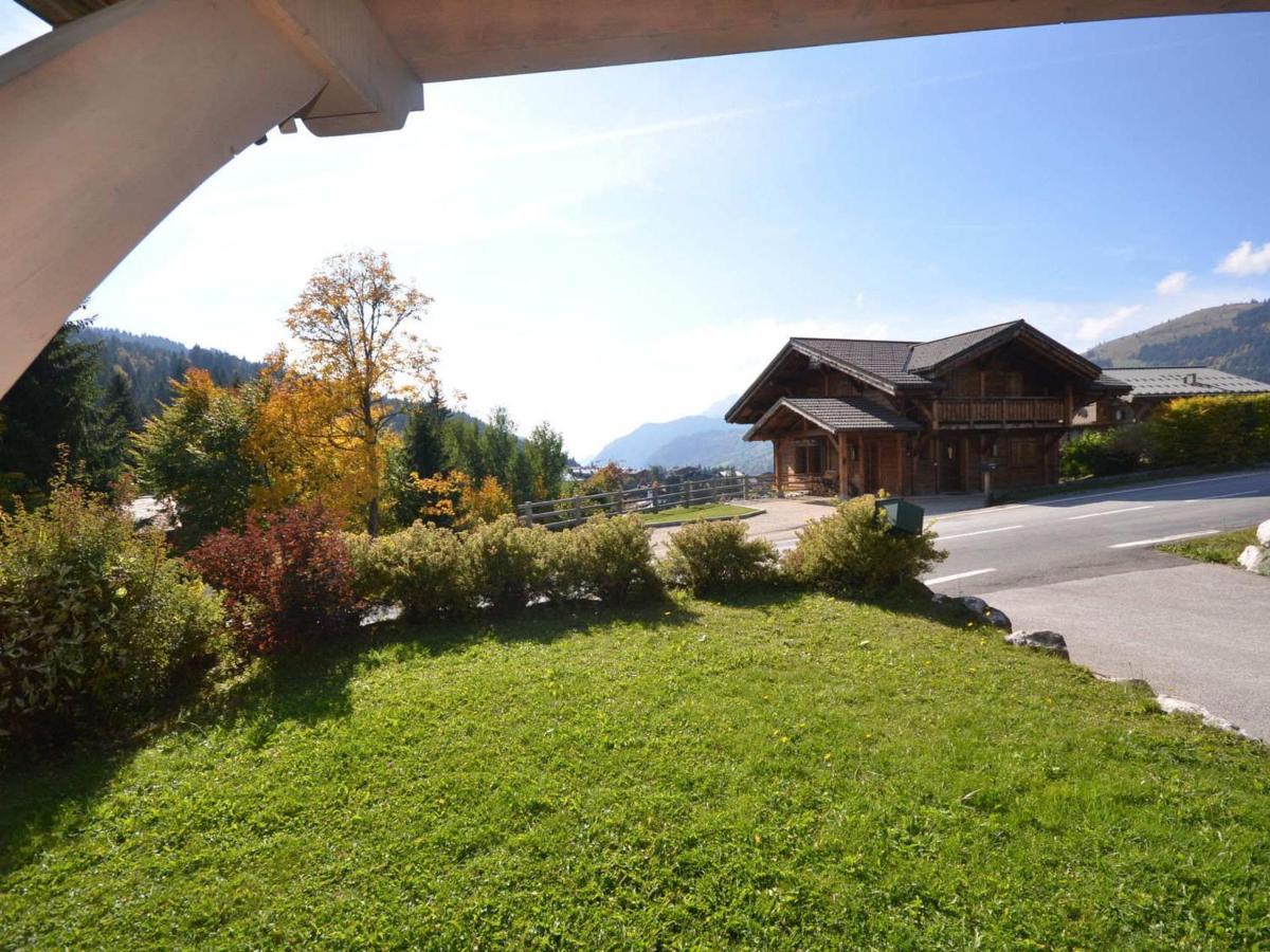 Chalet Cosy Aux Gets, Proche Du Lac Avec Sauna Et Parking Prive - Fr-1-623-58 レ・ジェ エクステリア 写真